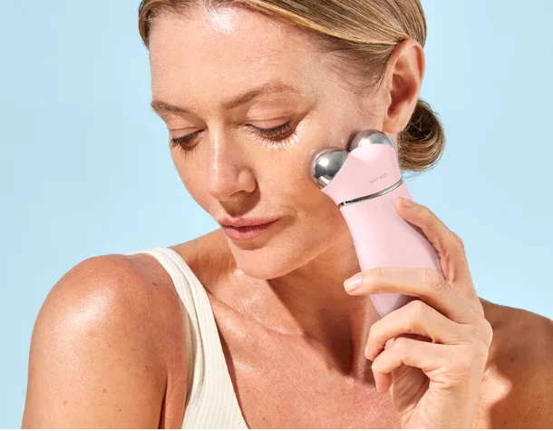 Product shot of NuFACE Trinity® and Wrinkle Reducer