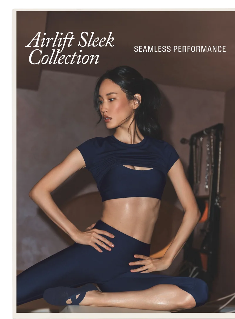 Aurht Sleek Collection. SEAMLESS PERFORMANCE