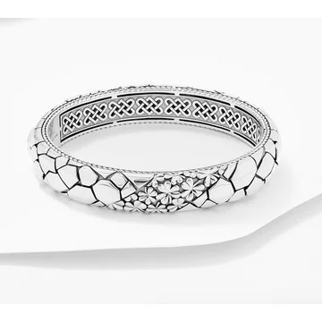 JAI Ireland Sterling Silver Finn's Path Clover Bangle, 54.0g