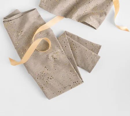 Chai Lucky Stars SoftShine High Waisted Midi Legging