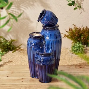 25% Off Select Planters & Garden Décor