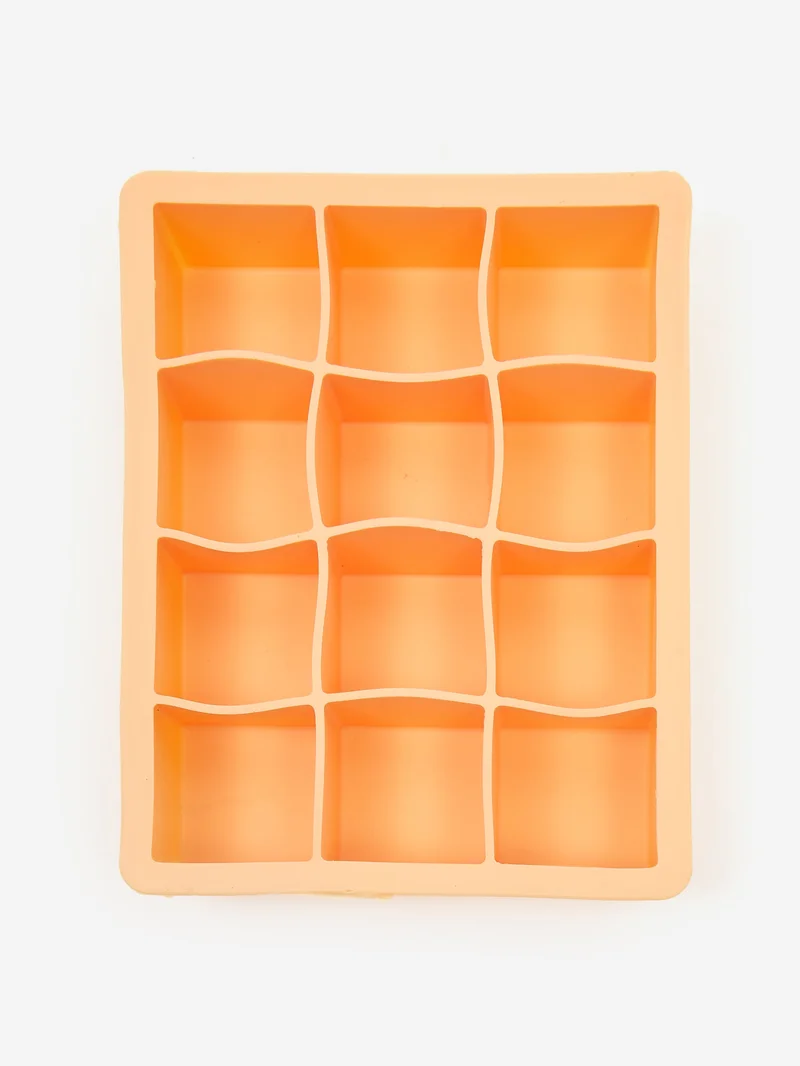 Image of HAY Ice Cube Tray X-Large - Peach