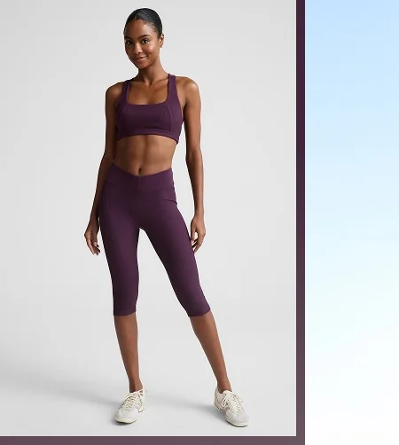 Impulse Ribbed V-Waist Pedal Pusher Legging in Brilliant Blackberry