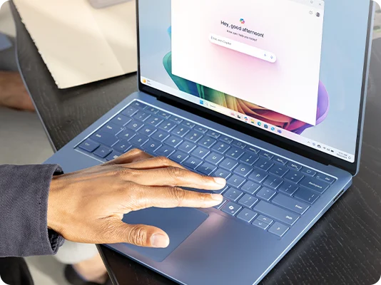 Surface Laptop, Copilot+ PC.