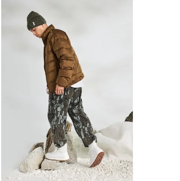 Picture of a male model wearing the Alta High Top.