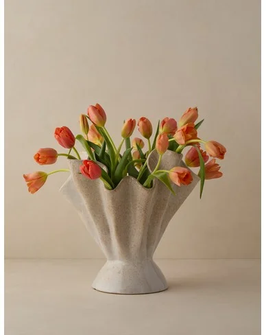 Darcia Vase-Ivory