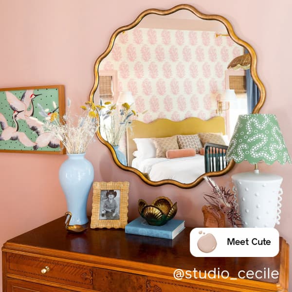Meet Cute bedroom