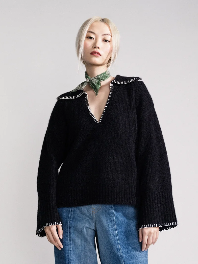 Image of Gstaad Big Collar Pullover