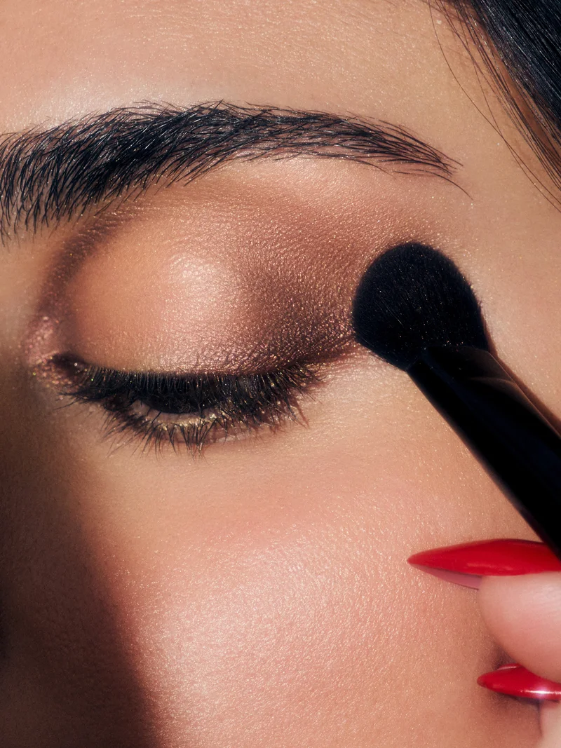 all over shadow brush