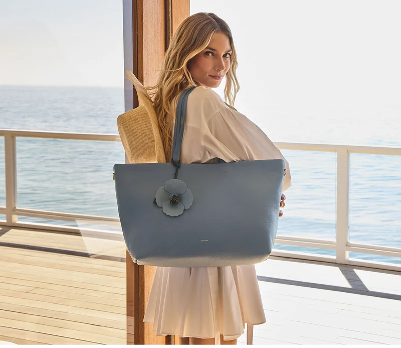 Azure Classic Easy Zipper Tote