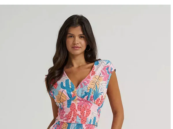 Women's Wrangler Smocked Crop Printed Blouse