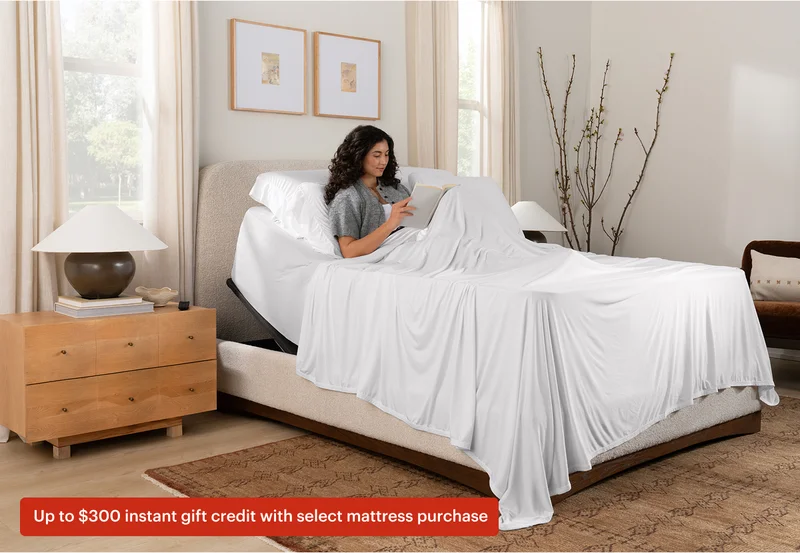Up to $300 instant gift credit with select mattress purchase