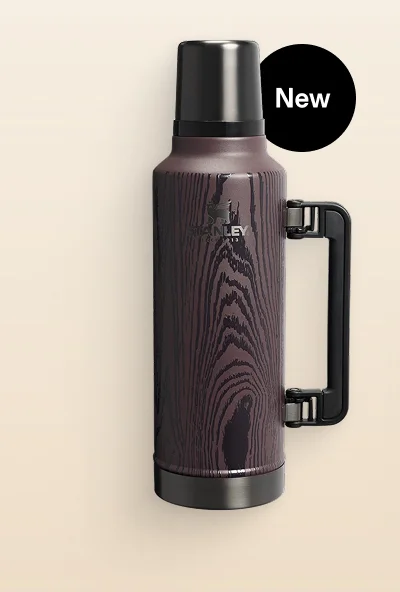 Cheers & Cheer Classic Legendary Bottle | 2 QT | Redwood Woodgrain