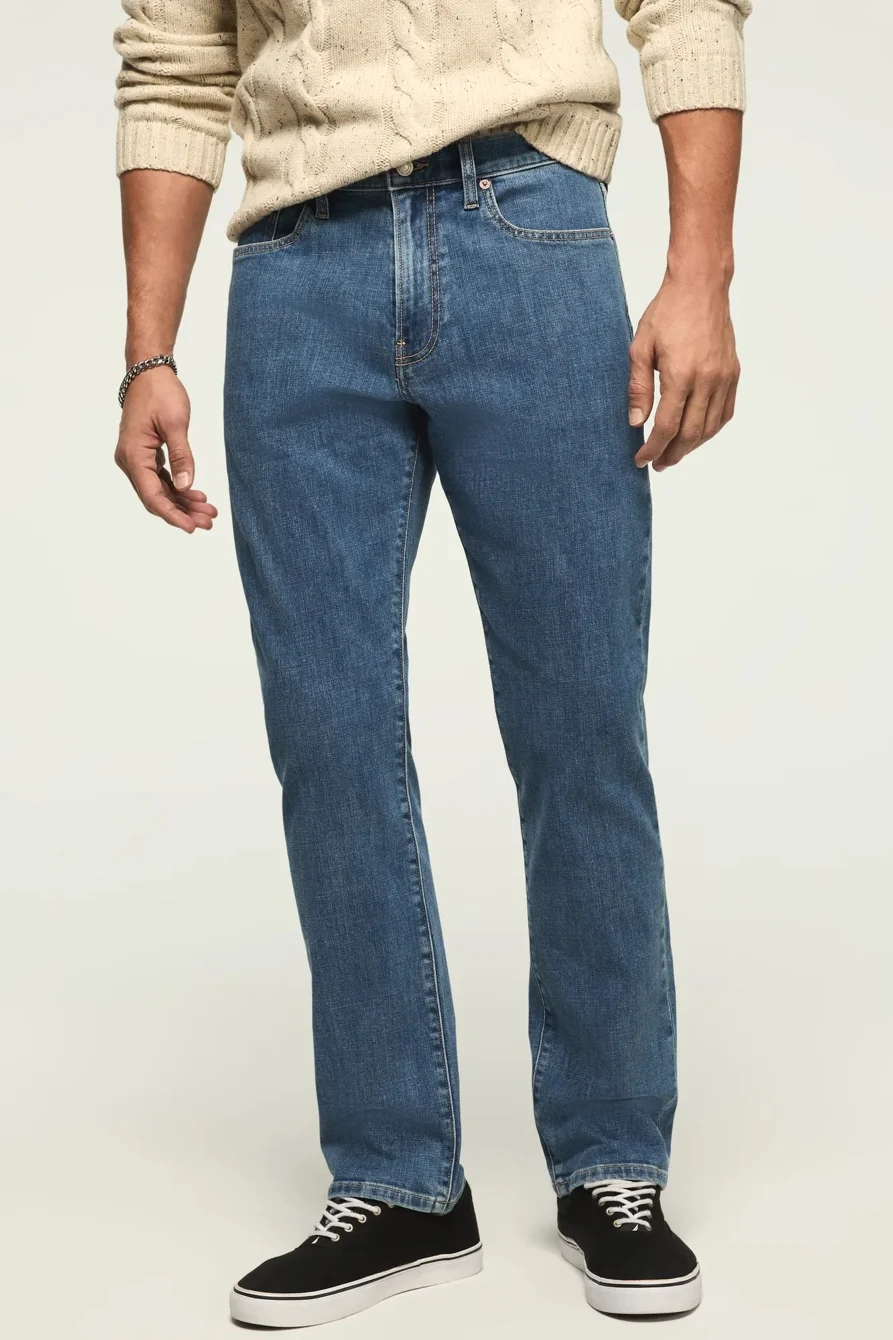 Image of Lucky Brand 410 Athletic Straight - Men's Pants Denim Straight Leg Jeans in Astroverse