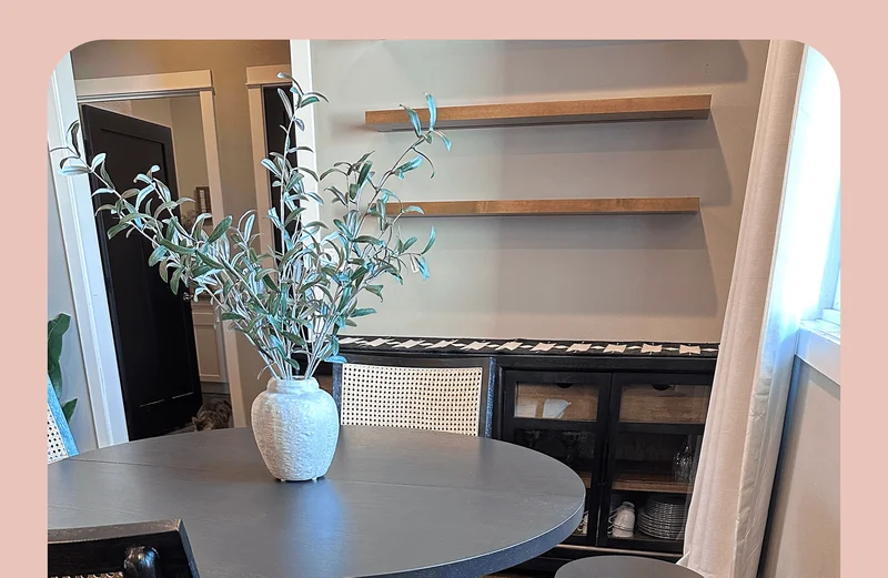 Round Table + Bench In Real Home