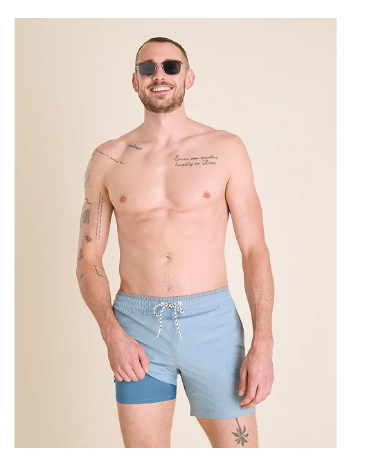Lined Classic Swim Trunk: The Blue Horizons 5.5"