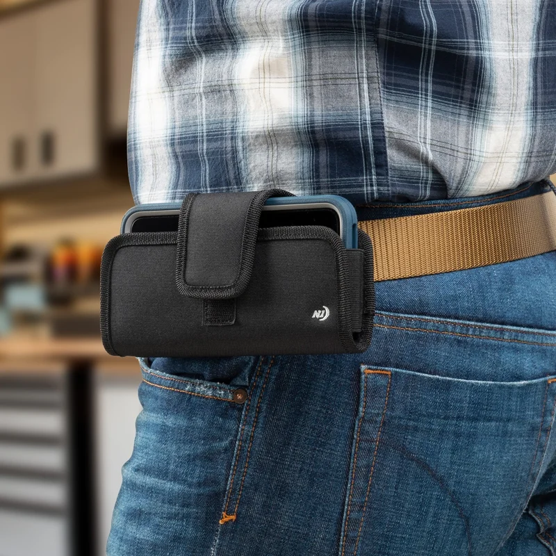 Clip Case™ Universal Phone Holster