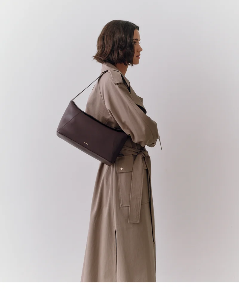Forma Shoulder Bag Plum