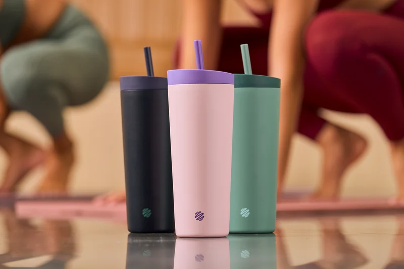 2-in-1 Shaker Tumbler