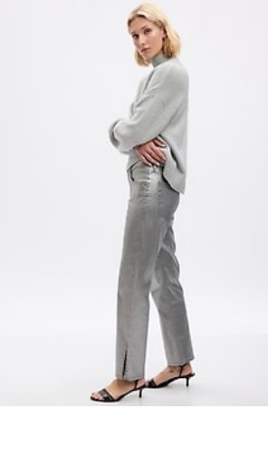 Display images to show real-time content