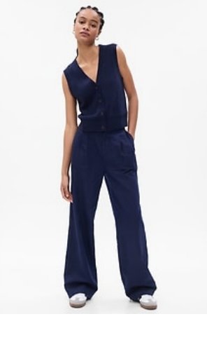 Display images to show real-time content