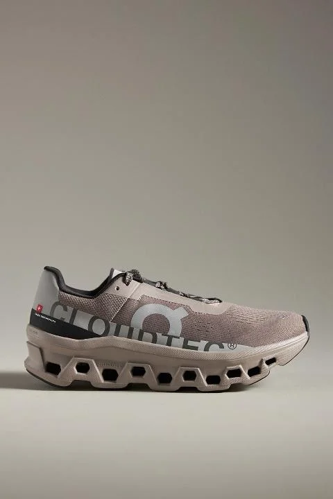 On Cloudmonster Sneakers