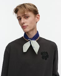 Astrilli Unikko Kioski scarf