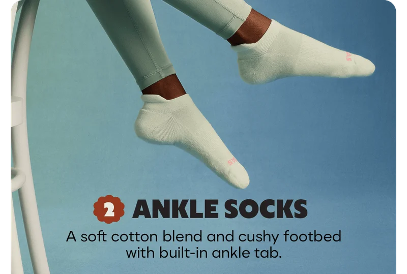 ANKLE SOCKS | A soft cotton blend and cushy footbed with built-in ankle tab.