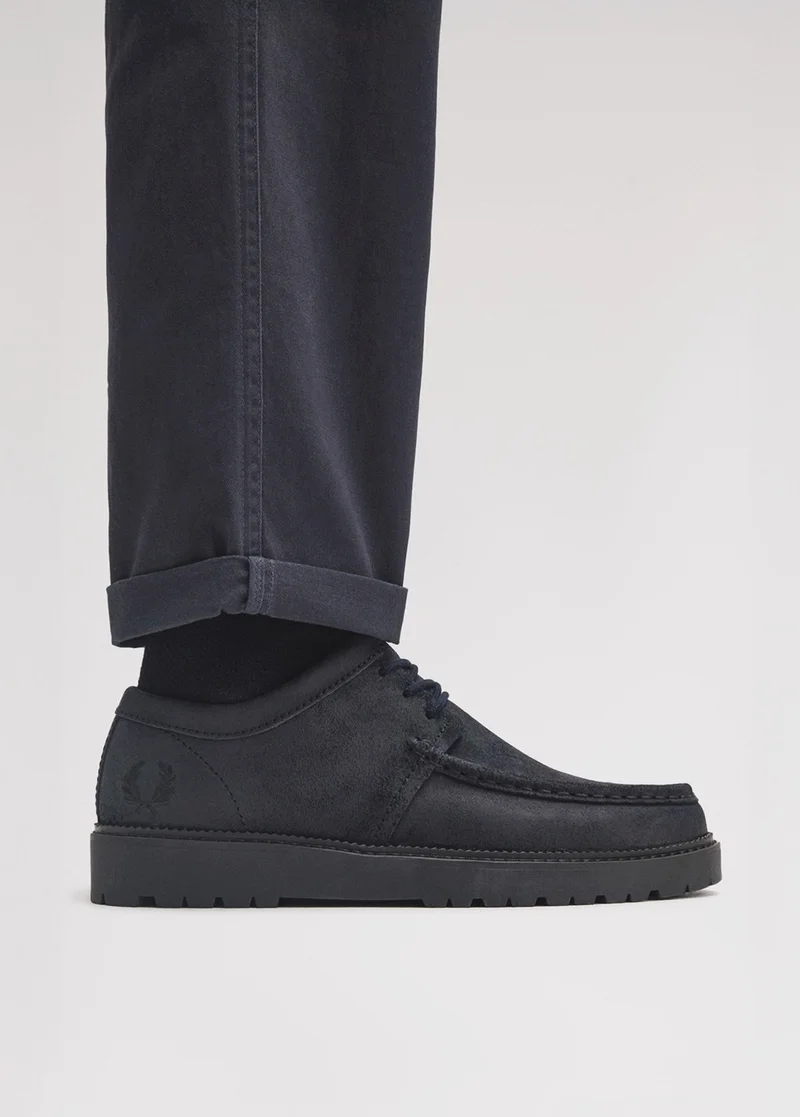 Suede lace-up shoes in black