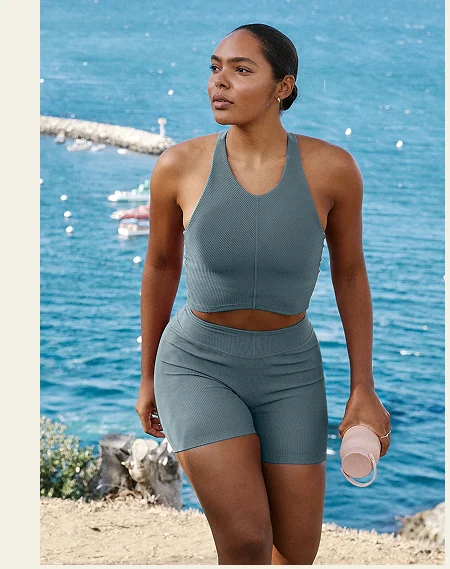 Impulse Ribbed V-Waist 5" Biker Short in Shaken Blue