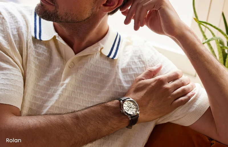 Person wearing a Rolan