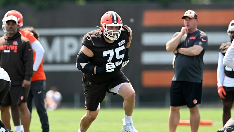 Joel Bitonio on retirement thoughts: Didn't want to go out on 2024 season