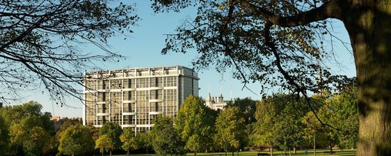 Royal Garden Hotel