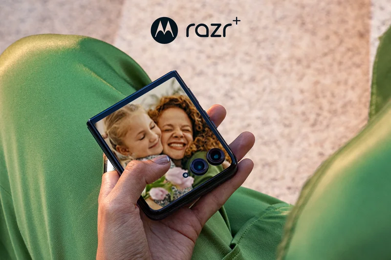 motorola razr+ (2024)