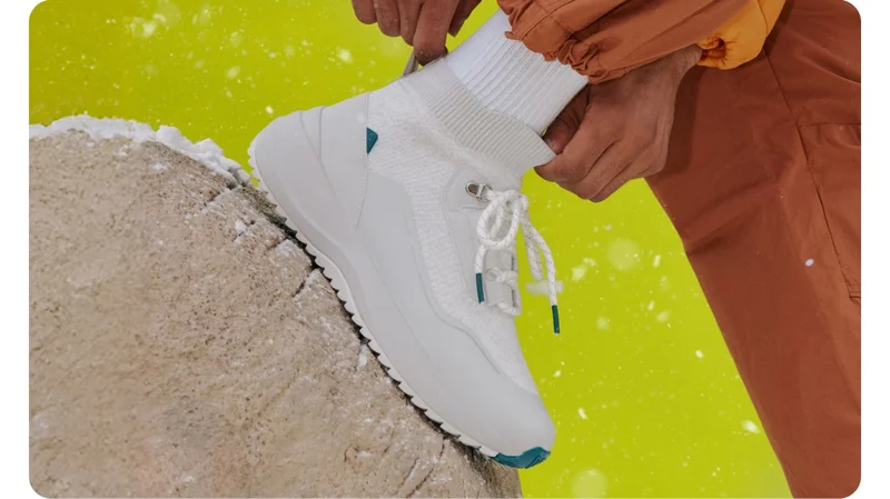 Graphic of the Stormburst High Top in Frost White.