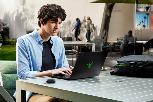 Razer Main KV