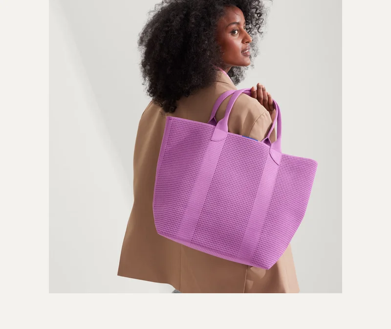 SHOP BAGS ON SALE