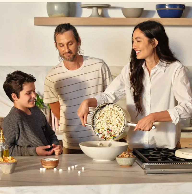 Popcorn vs Potato Chips: Which Makes the Better Snack?