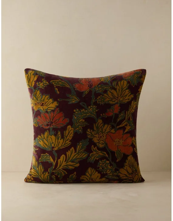 Agnetha Velvet Pillow-Boysenberry / Square / With Insert