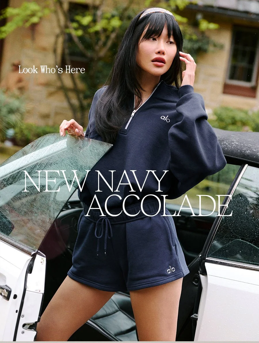Looks Who's Here New Navy Accolade