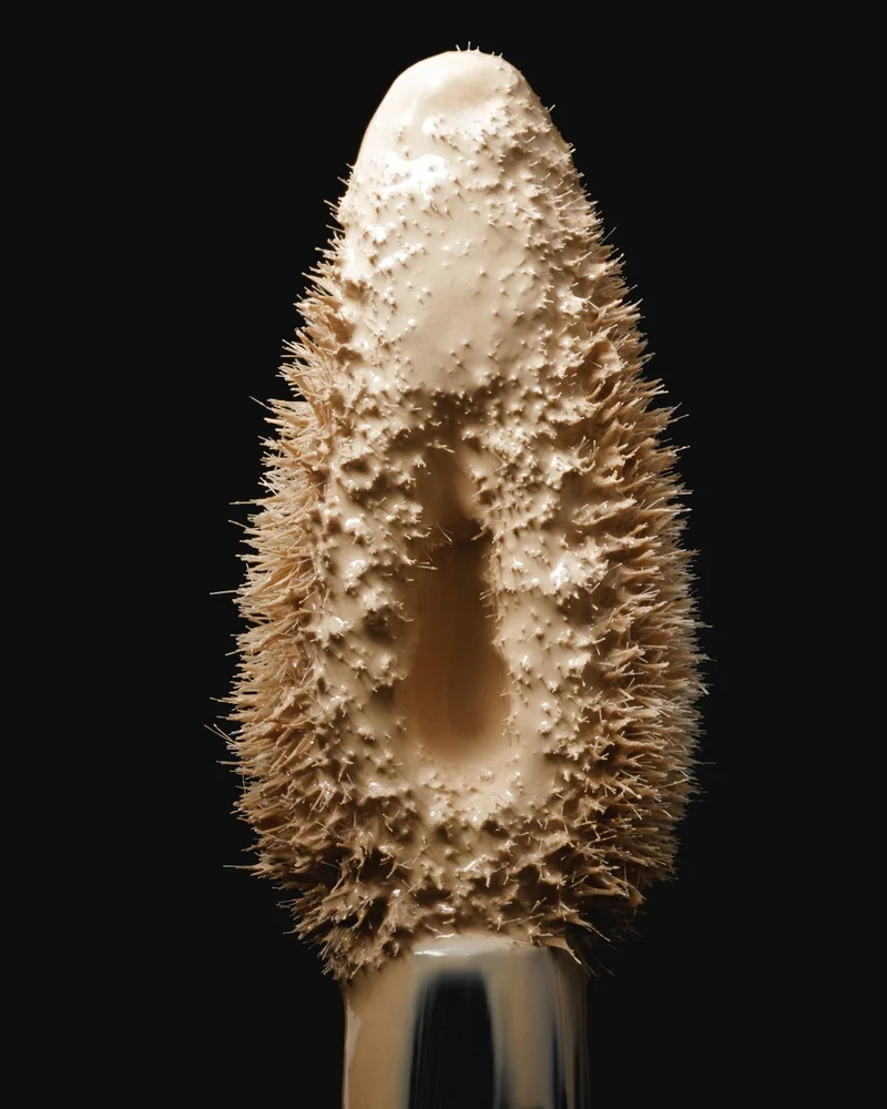 skin mimetic concealer