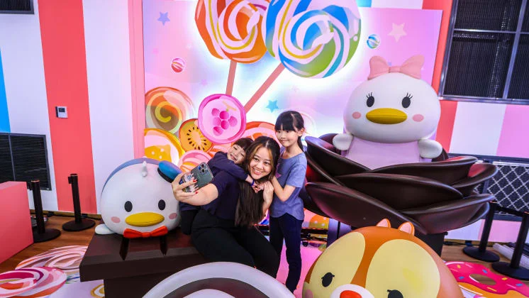 Candy Carnival photo spots