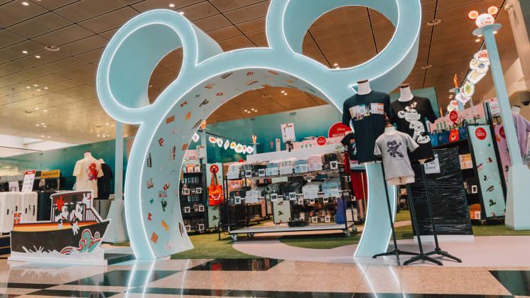 Pop-up shop - Mickey Loves SG