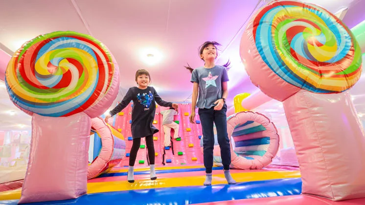 Candy Carnival - Candy Bounce