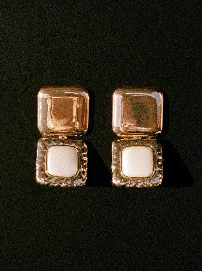 Statement jewelry