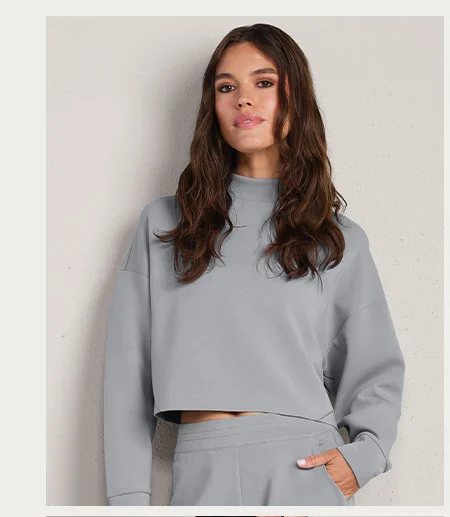 DreamGlow™ Cropped Mock Neck