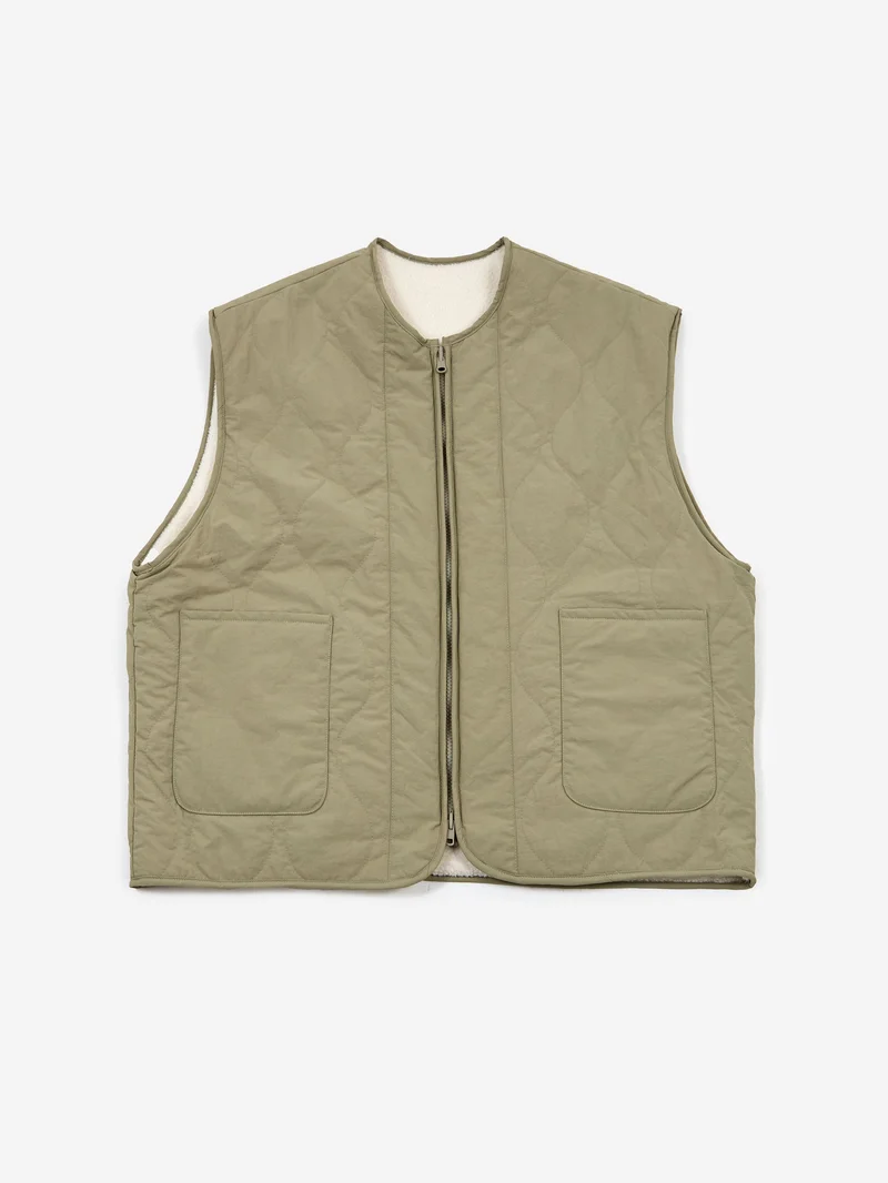 Image of Estudio Niksen Reversible Nylon / Fleece Vest - Sage