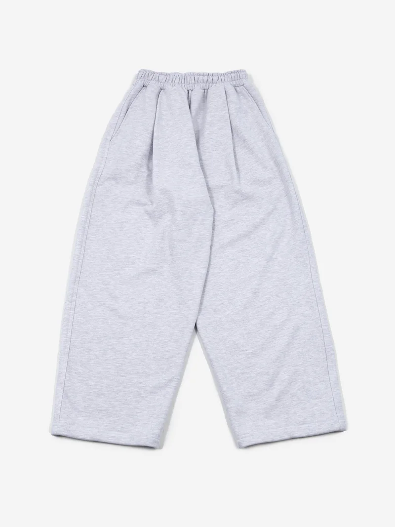 Image of Estudio Niksen Pleated Wide Jogger - Grey
