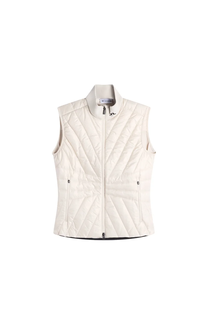 Image of Holma Quilt Hybrid Vest / Moonbeam