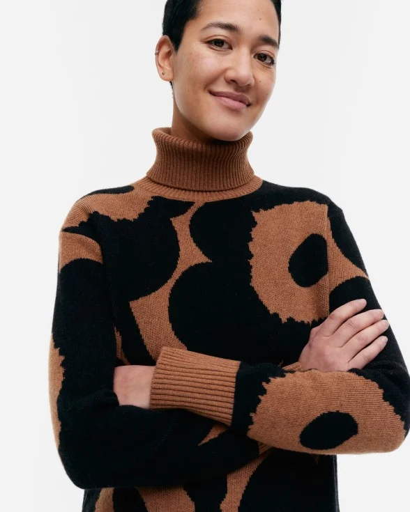 Vinni Unikko turtleneck sweater